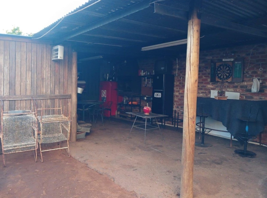4 Bedroom Property for Sale in Stilfontein Ext 4 North West